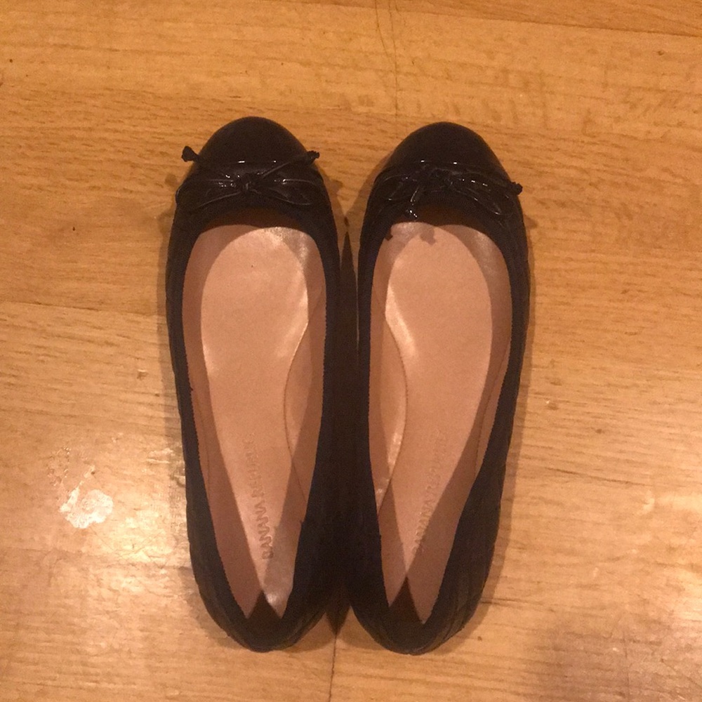 Banana Republic flats